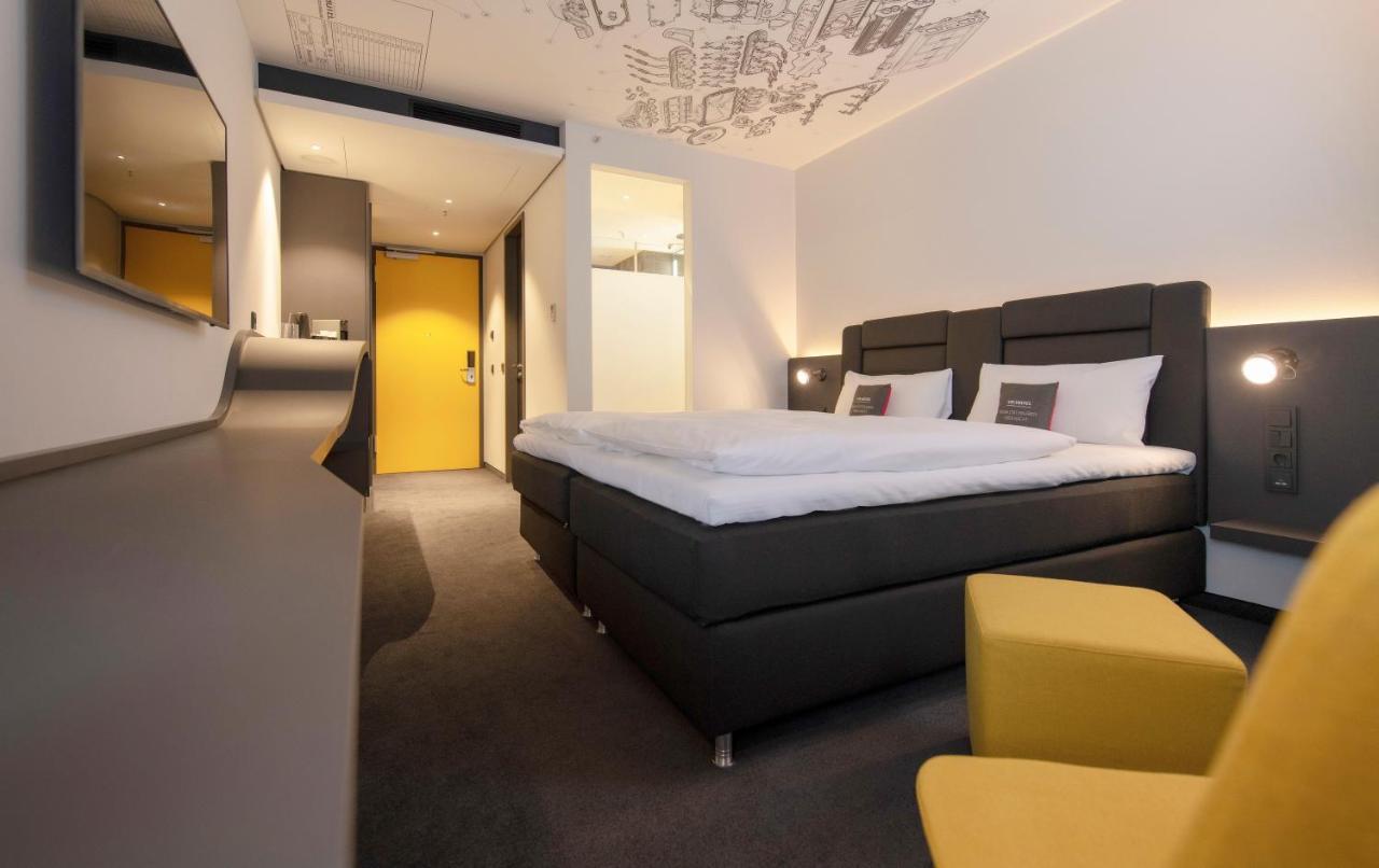V8 Hotel Koeln At Motorworld Экстерьер фото