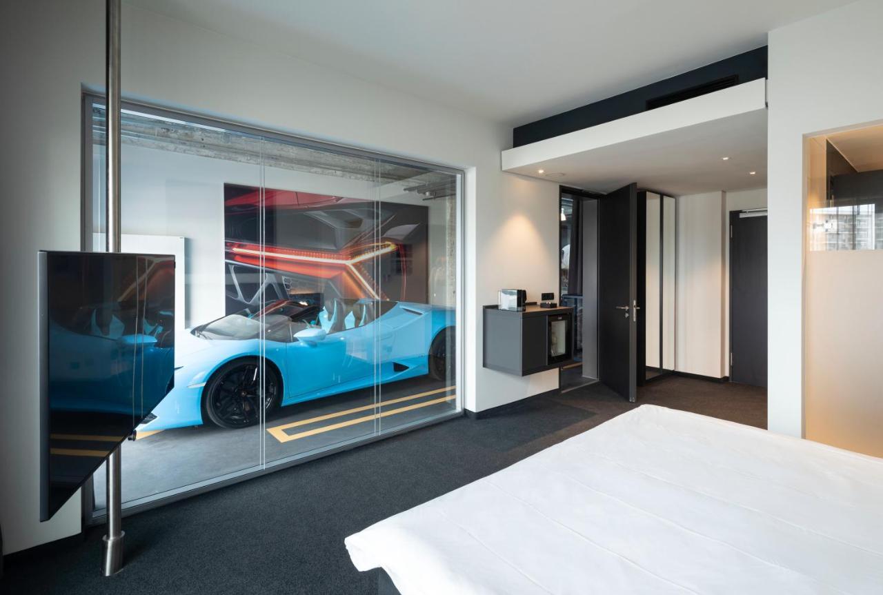 V8 Hotel Koeln At Motorworld Экстерьер фото