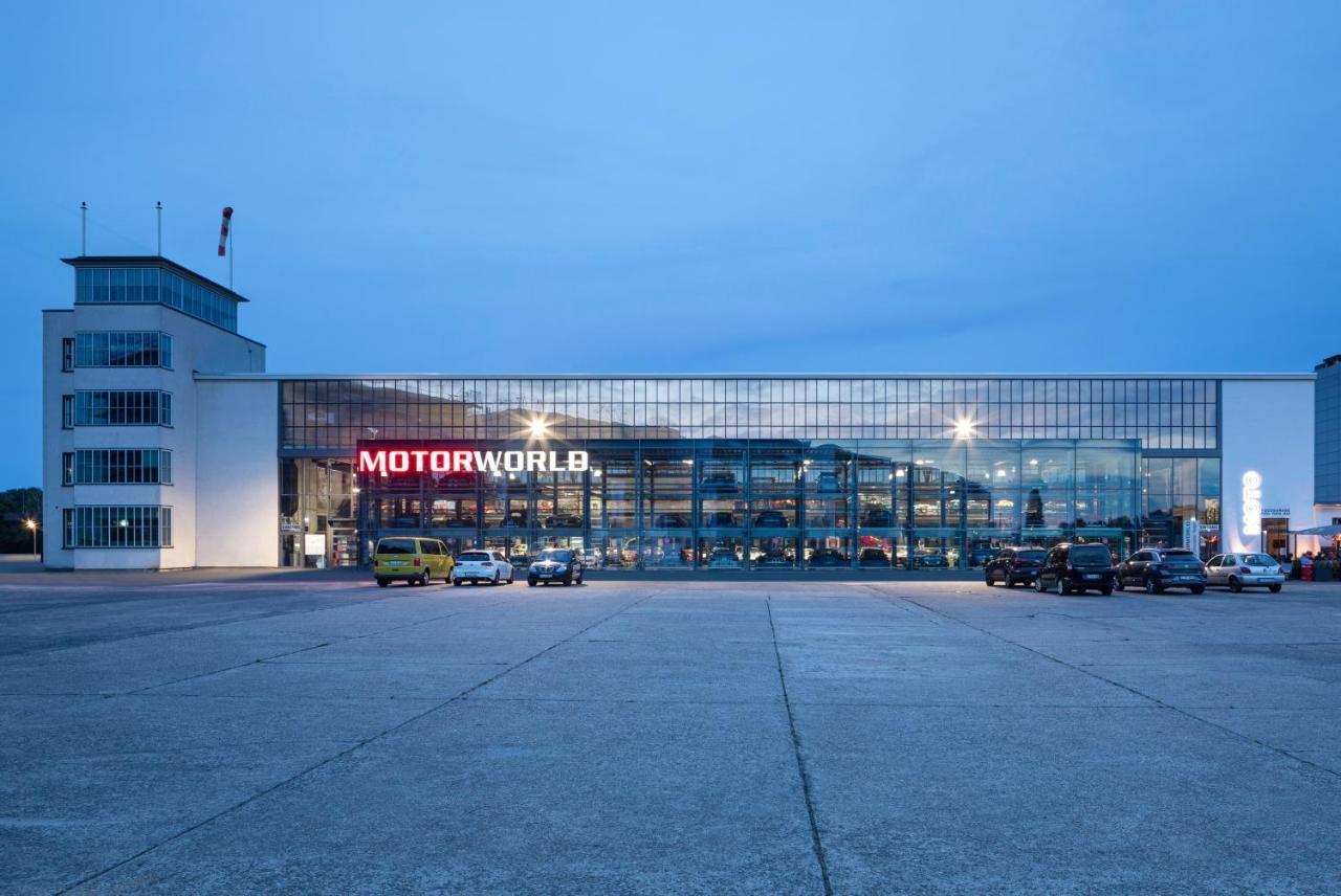 V8 Hotel Koeln At Motorworld Экстерьер фото